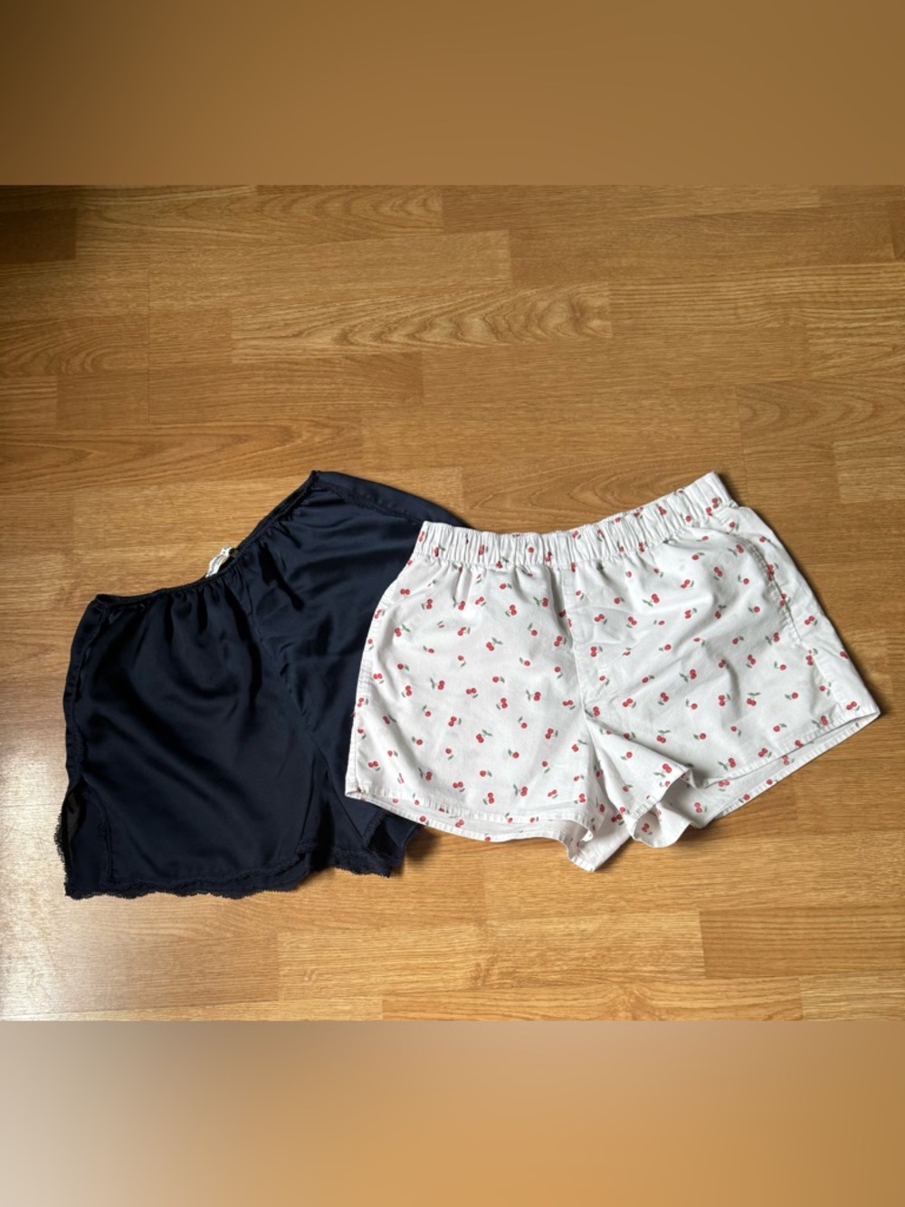 Hollister & A&F 2pc Sleep Short Set- Navy Satin & Linen Cherry Print w/ Pockets